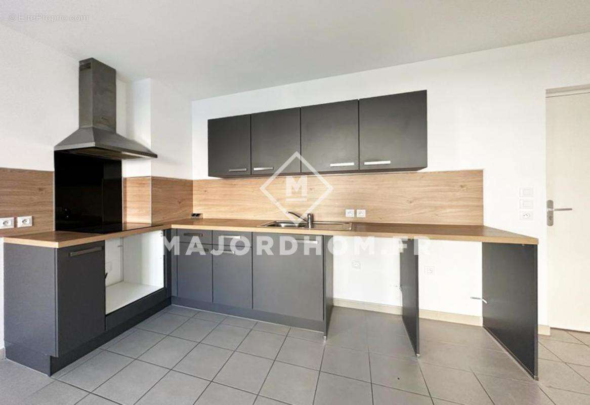 Appartement à MARSEILLE-9E