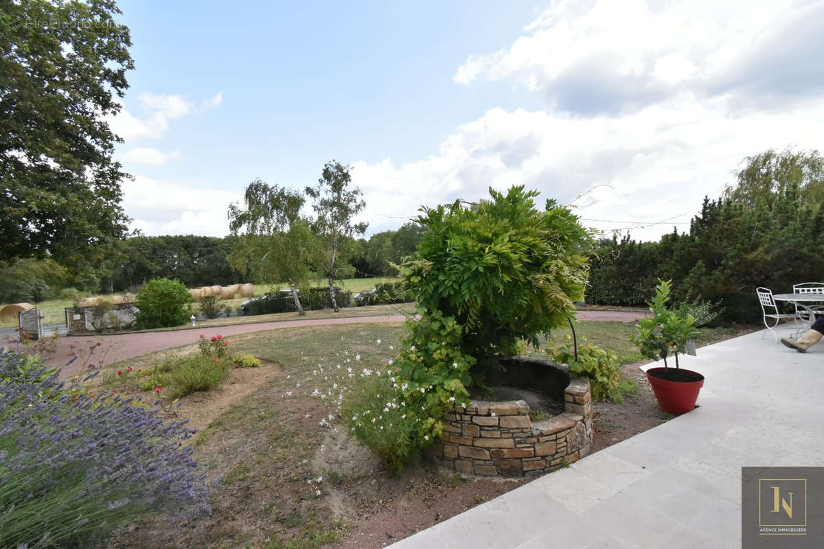 Maison à LA CHAPELLE-HEULIN