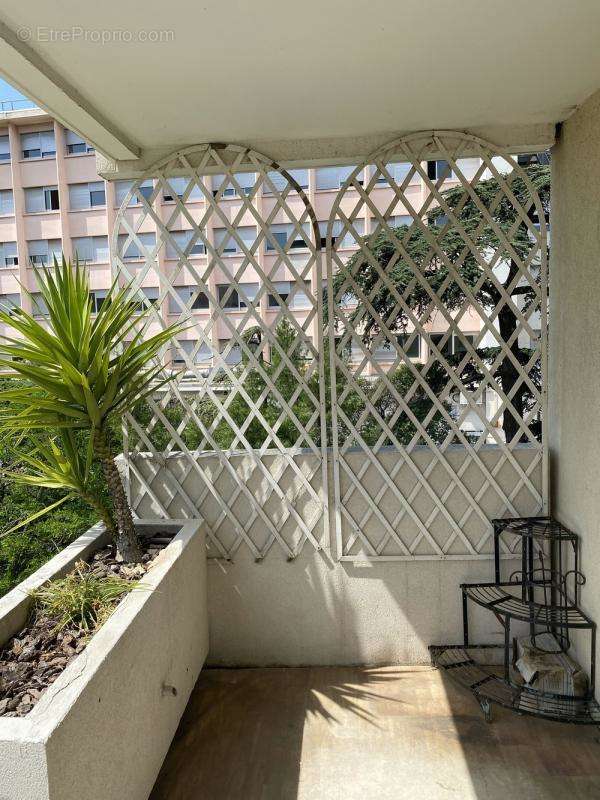 Appartement à MARSEILLE-9E