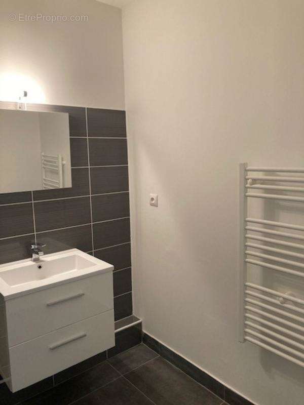 Appartement à MARSEILLE-9E