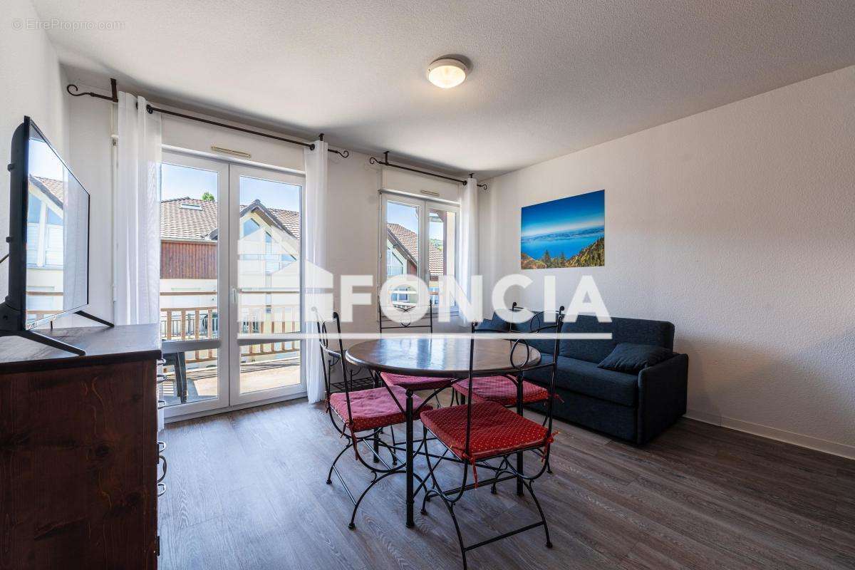 Appartement à EVIAN-LES-BAINS