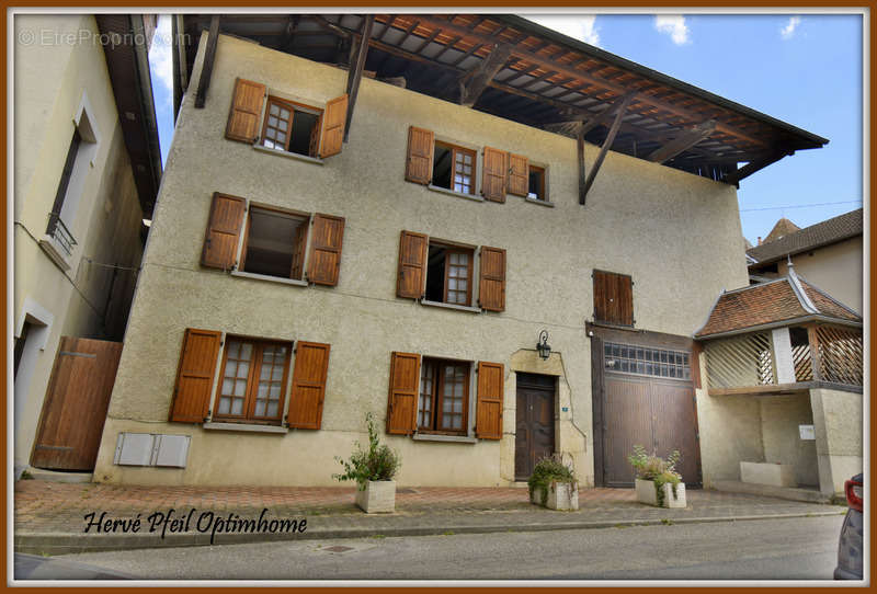 Maison à LA COTE-SAINT-ANDRE