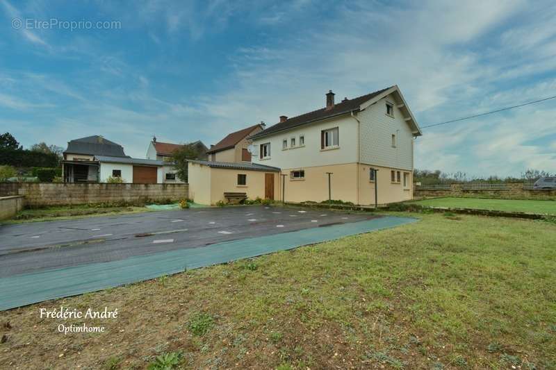 Maison à CARIGNAN