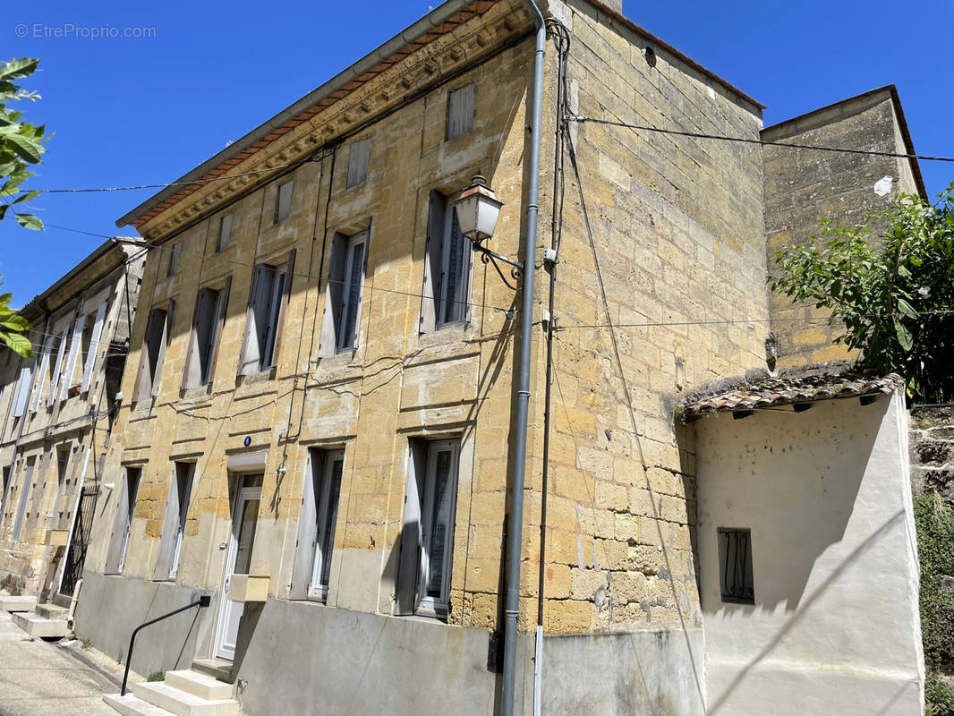 Maison à CASTILLON-LA-BATAILLE