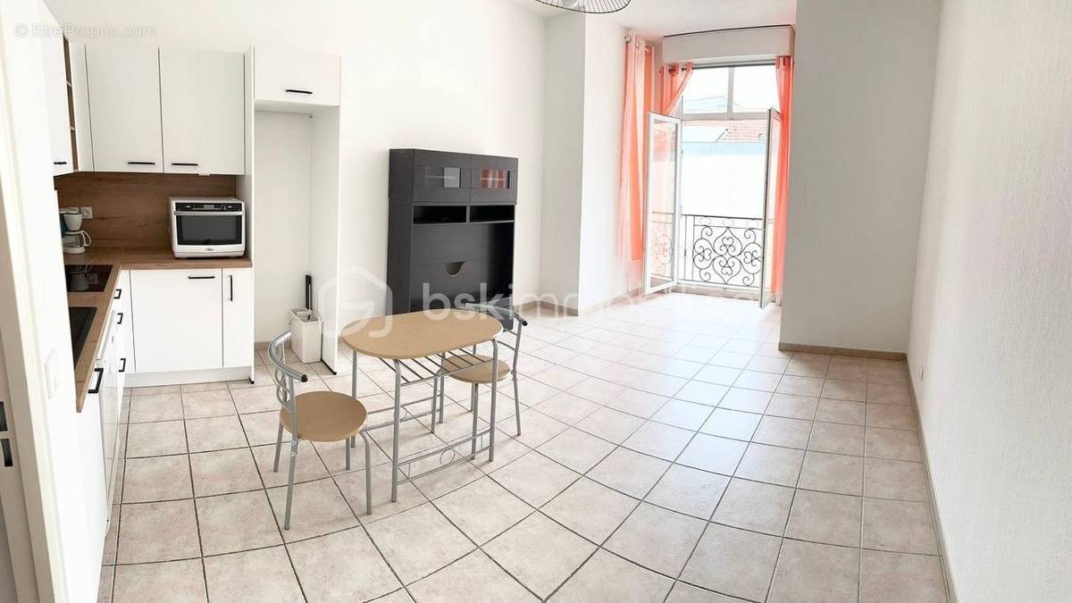 Appartement à MENTON