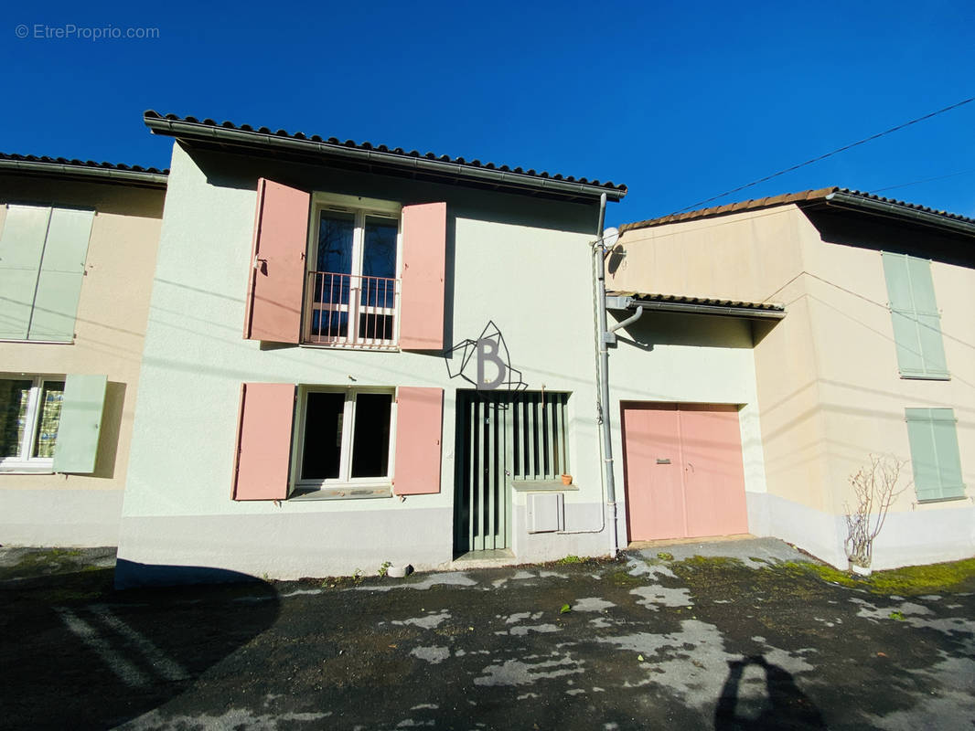 Maison à COUPIAC