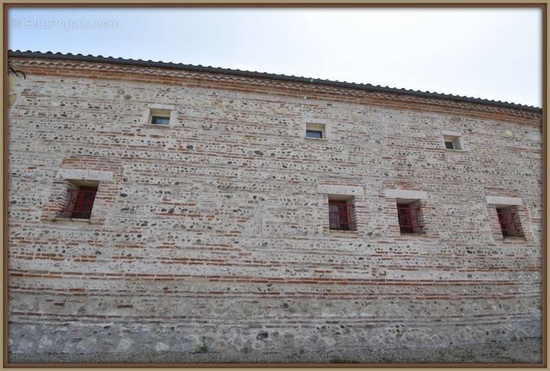 Maison à DONZAC