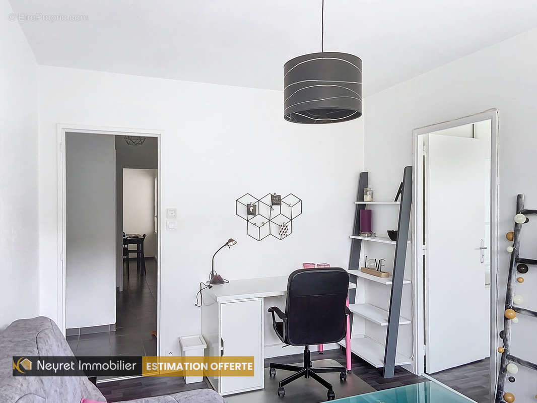 Appartement à SAINT-ETIENNE