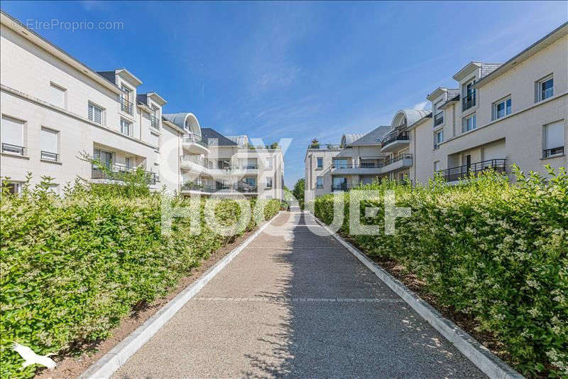 Appartement à SAINT-CYR-SUR-LOIRE