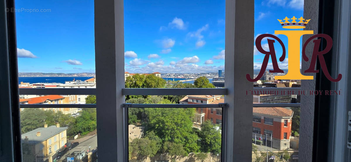 Appartement à MARSEILLE-7E