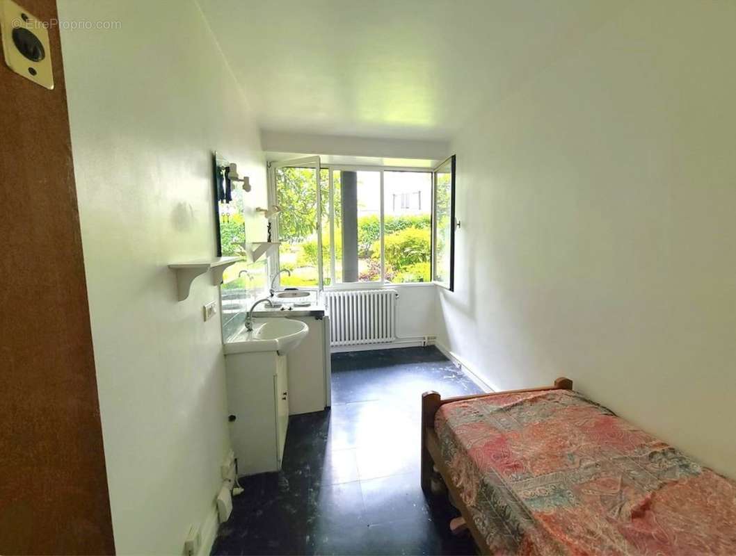 Appartement à PARIS-7E