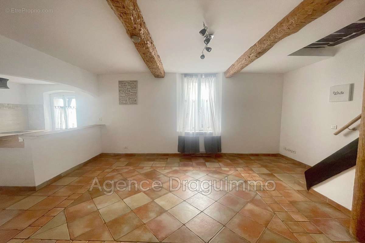 Appartement à DRAGUIGNAN