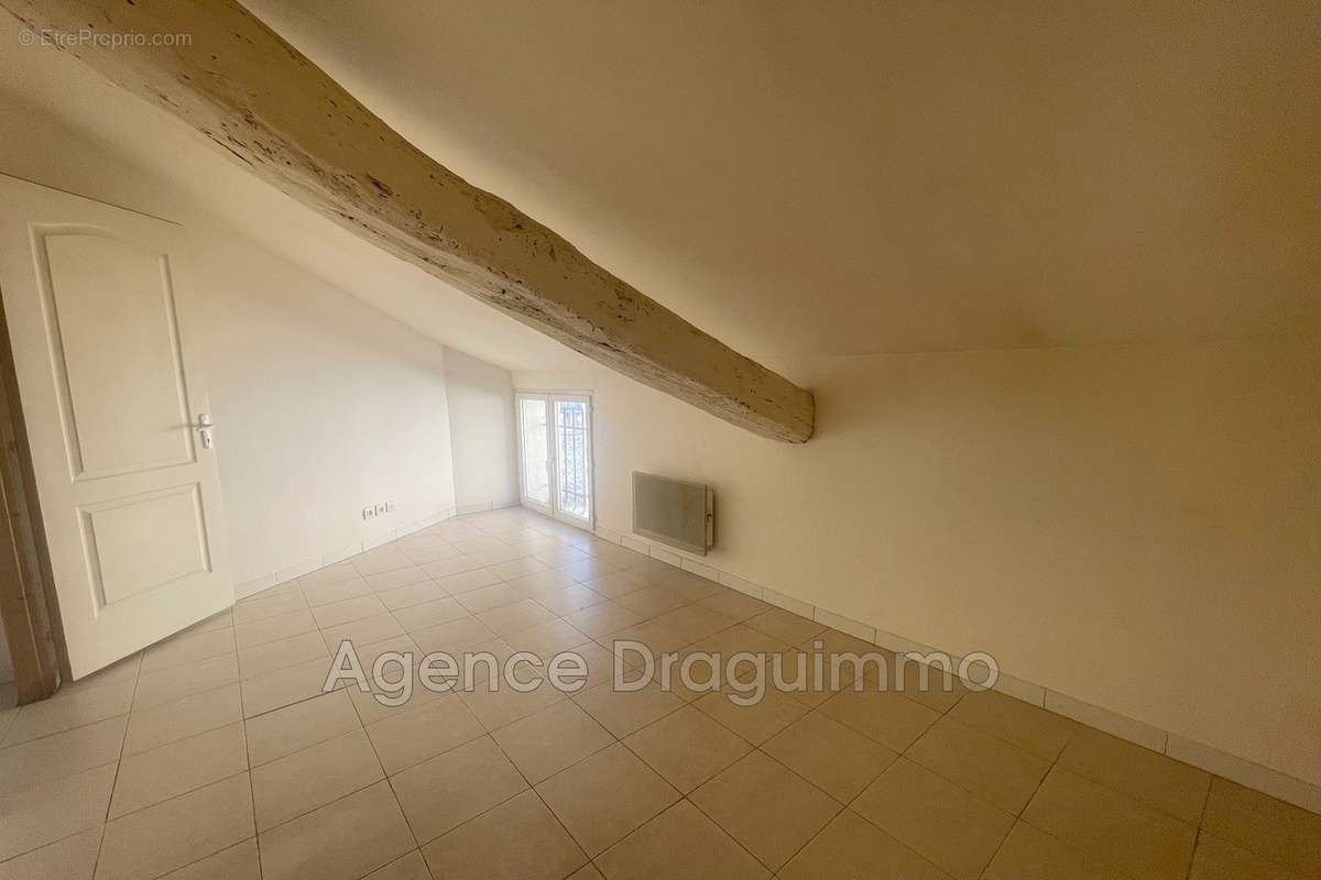 Appartement à DRAGUIGNAN