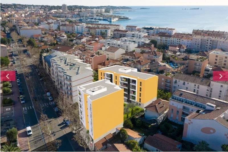 Appartement à FREJUS