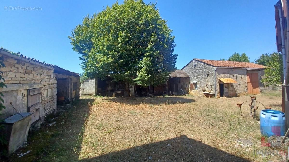 Maison à CAHORS