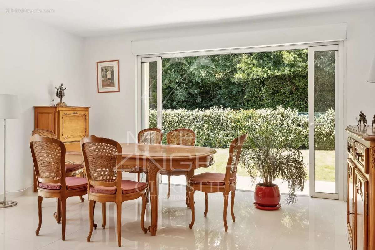 Appartement à GRASSE