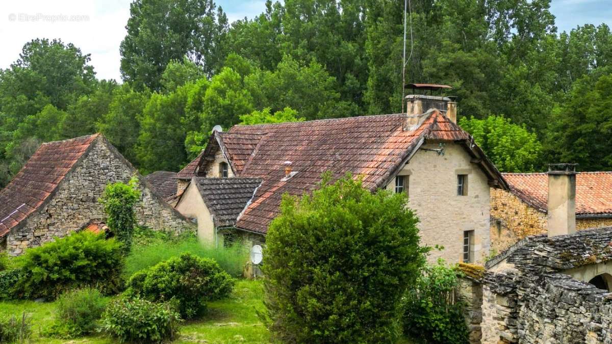 Maison à SARLAT-LA-CANEDA