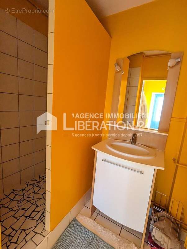 Appartement à SAINT-ETIENNE