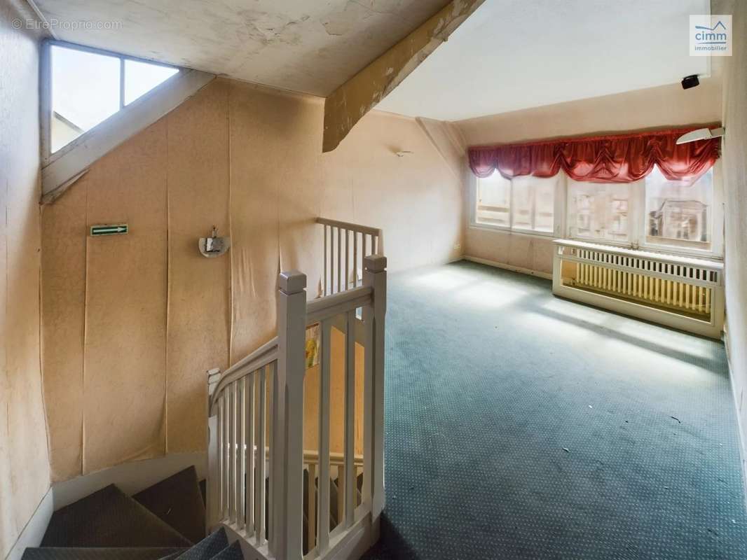 Appartement à BOURG-DES-COMPTES