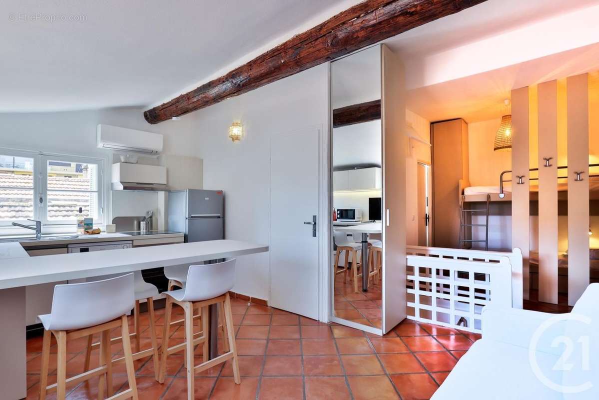 Appartement à VILLEFRANCHE-SUR-MER