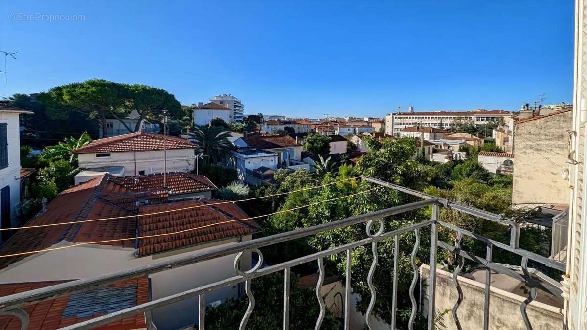 Appartement à CANNES