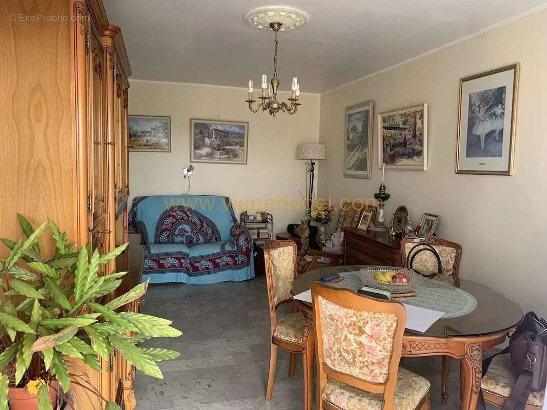 Appartement à CAGNES-SUR-MER