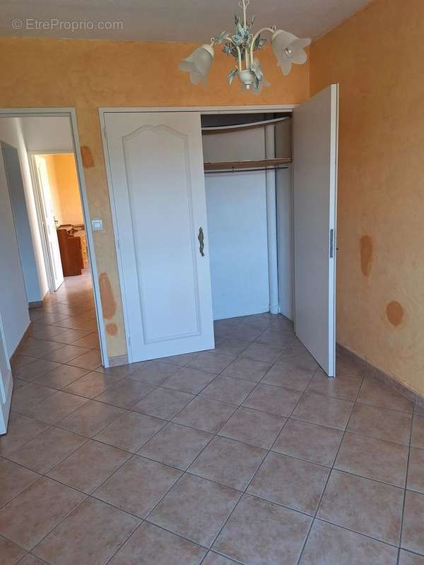 Appartement à COGOLIN