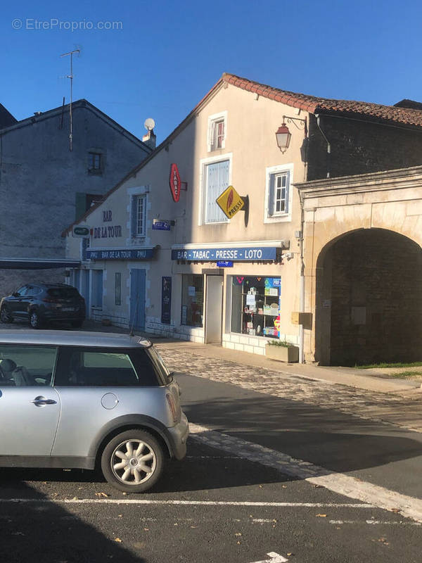 Maison à CHARROUX