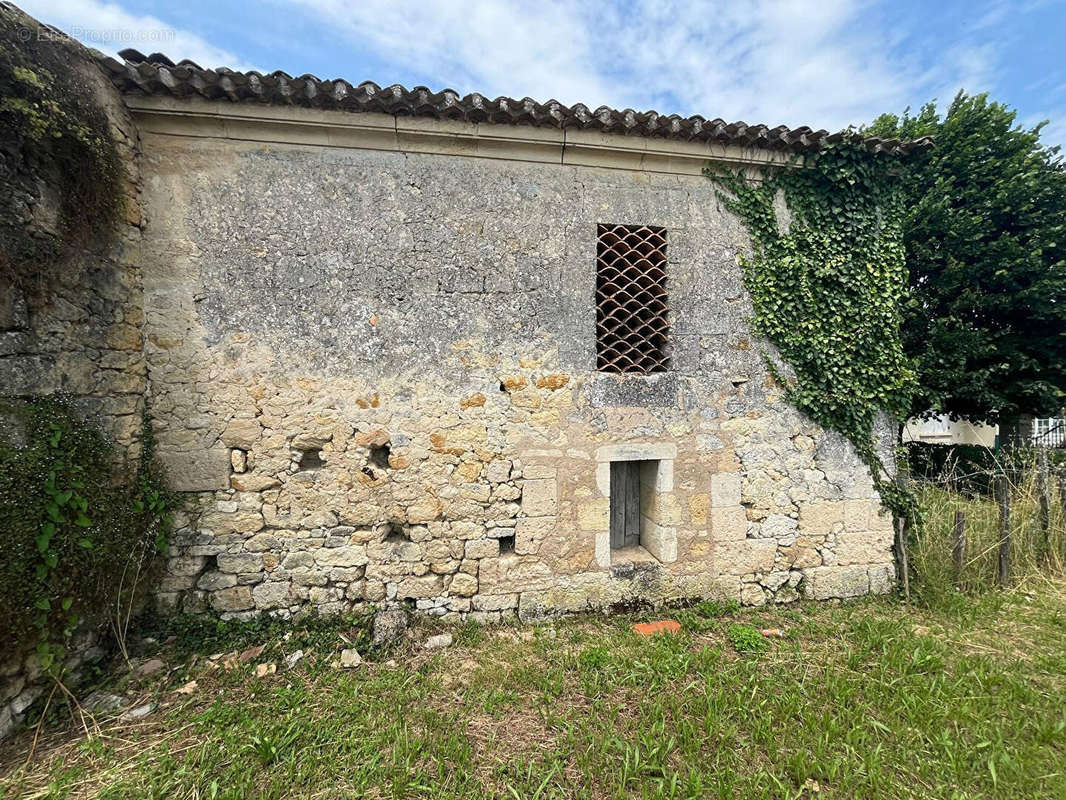 Maison à SAINT-ANDRE-DE-CUBZAC