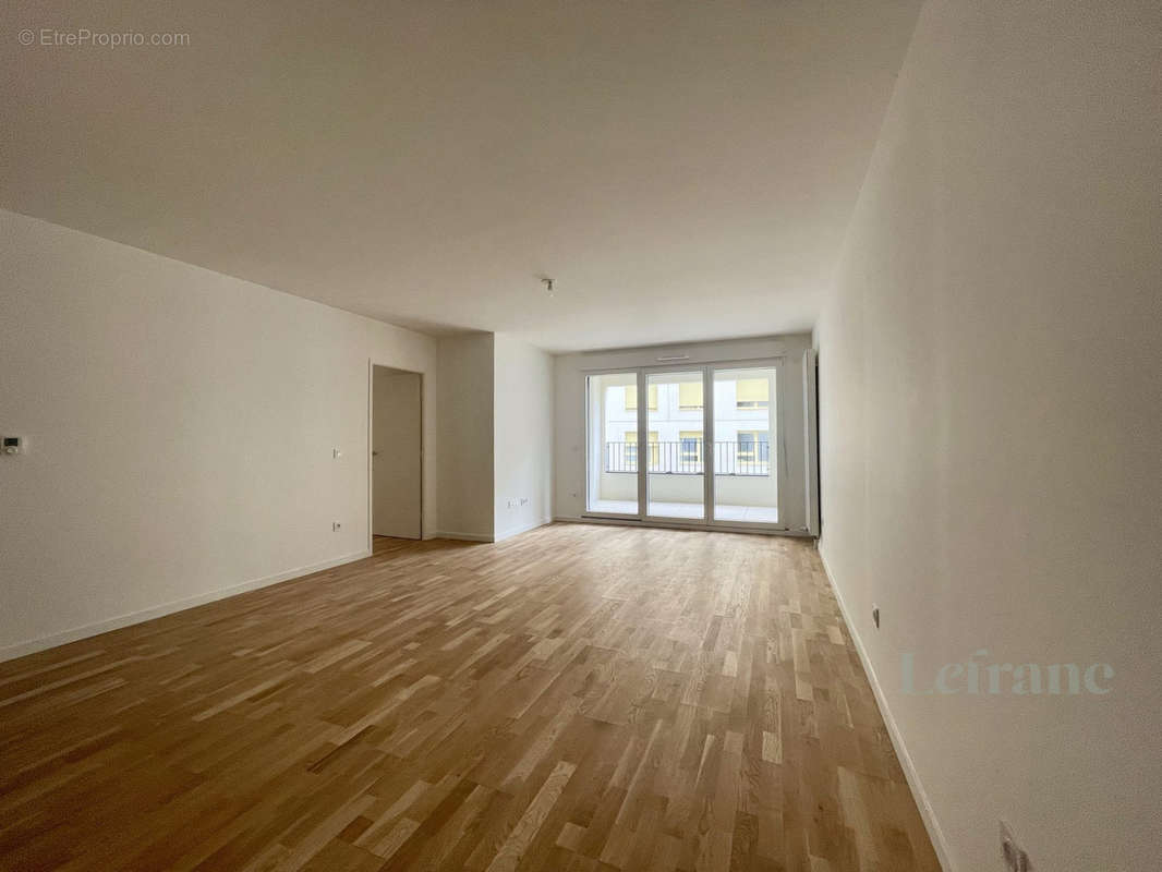 Appartement à ASNIERES-SUR-SEINE