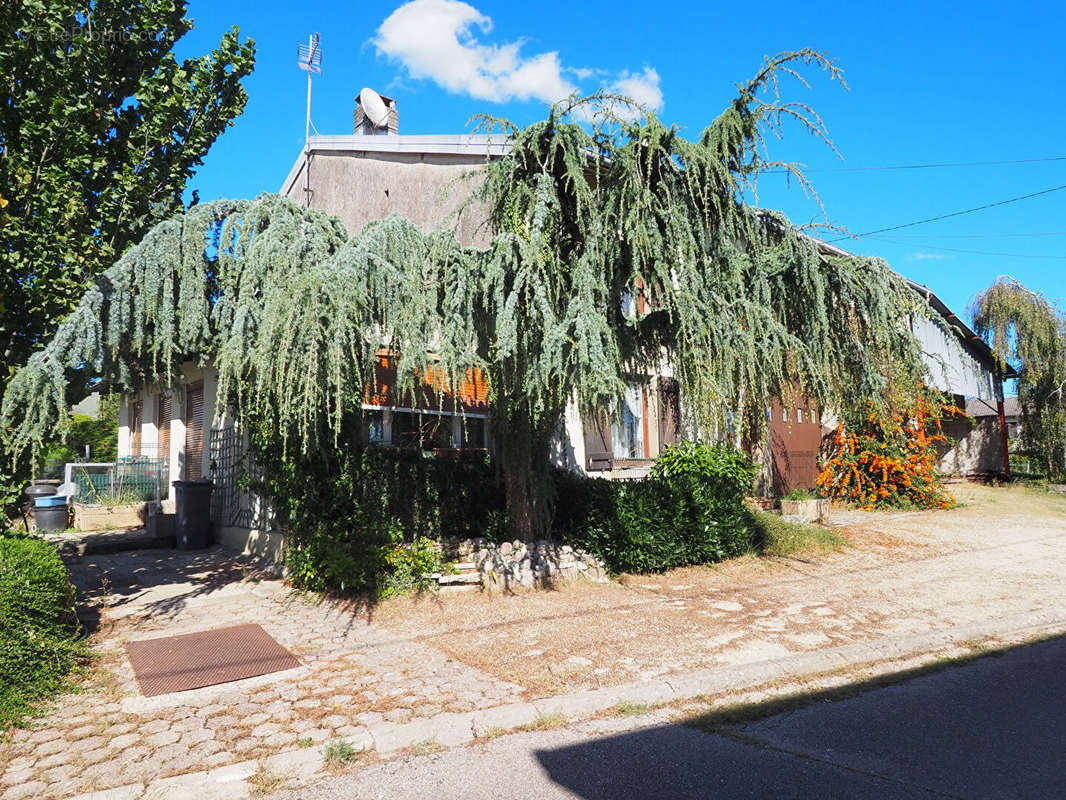 Maison à VILLONCOURT