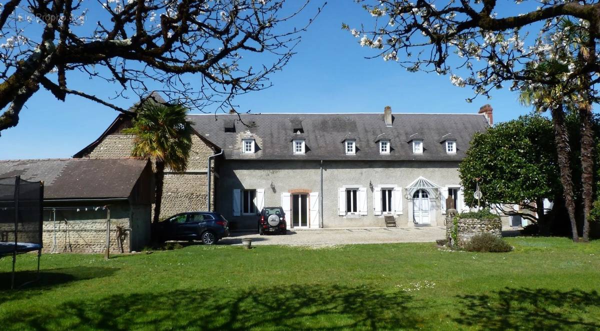 Maison à TARBES