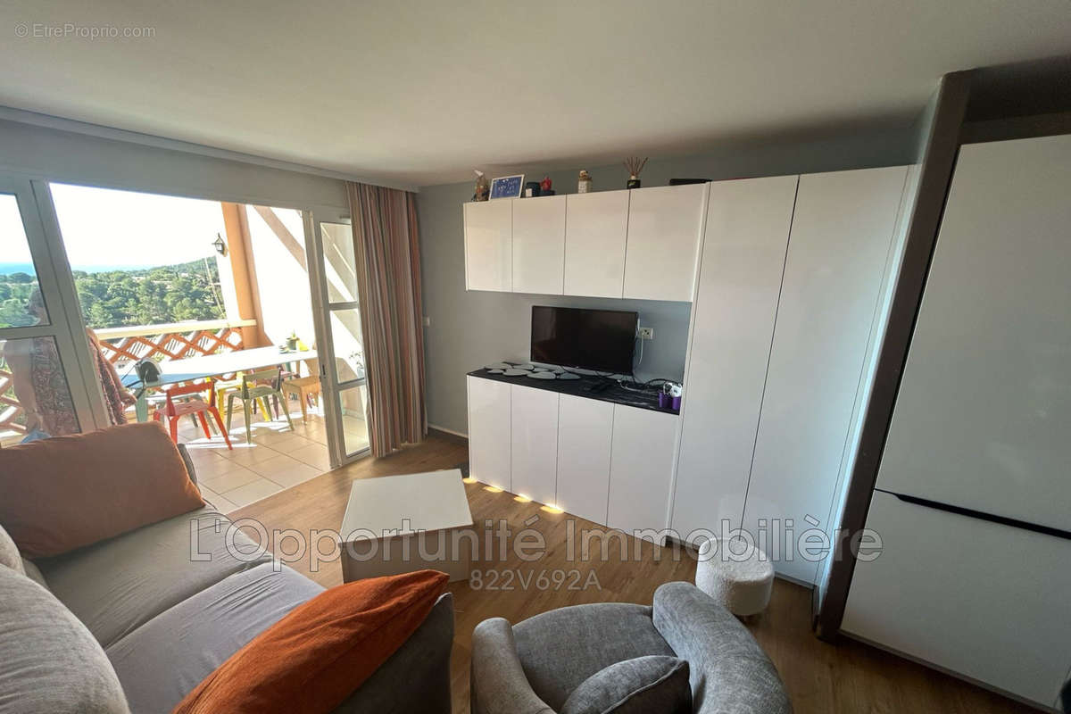 Appartement à SAINT-RAPHAEL