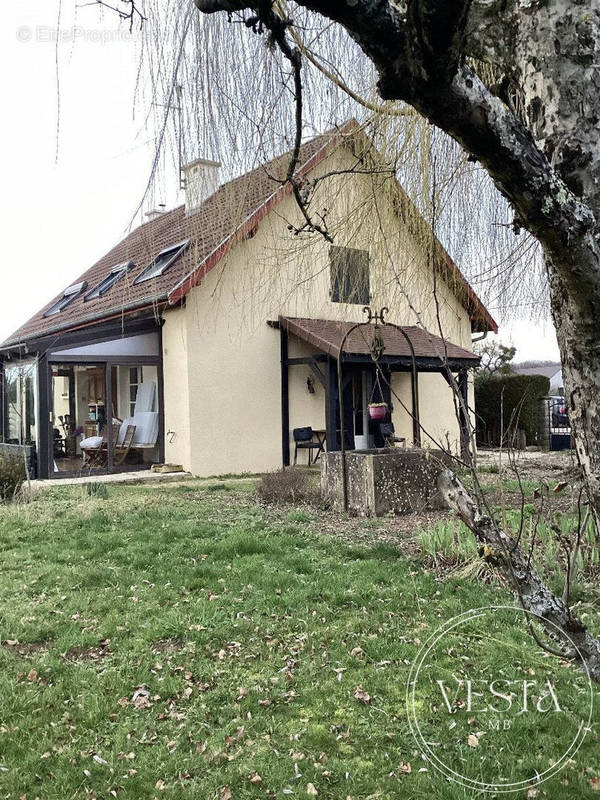 Maison à CORCELLES-LES-CITEAUX