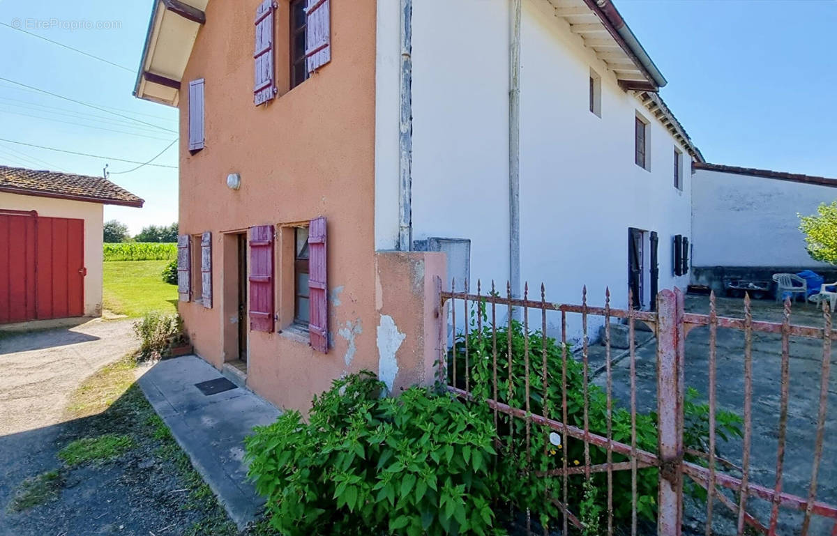 Maison à SAINT-SEVER