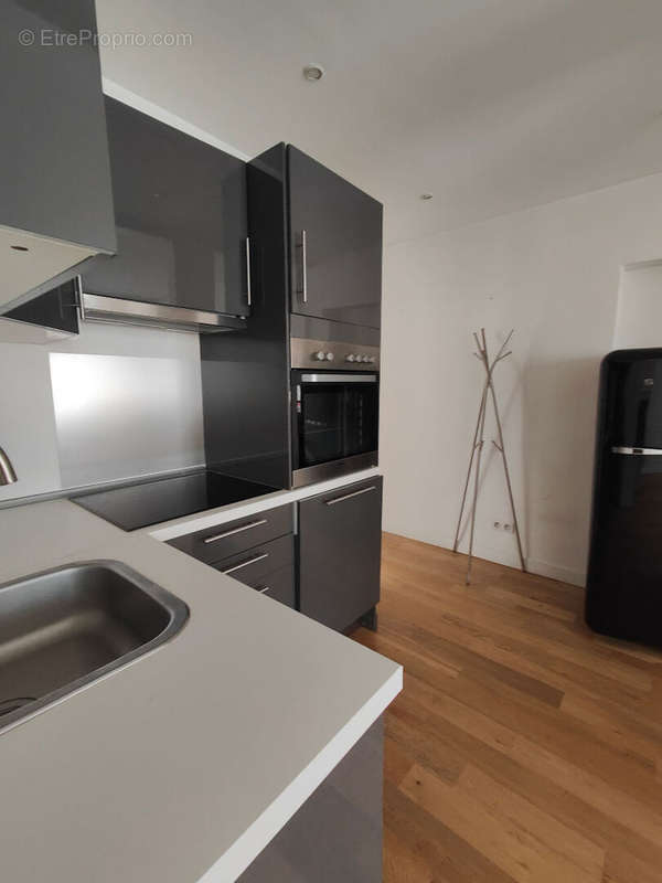 Appartement à PARIS-7E