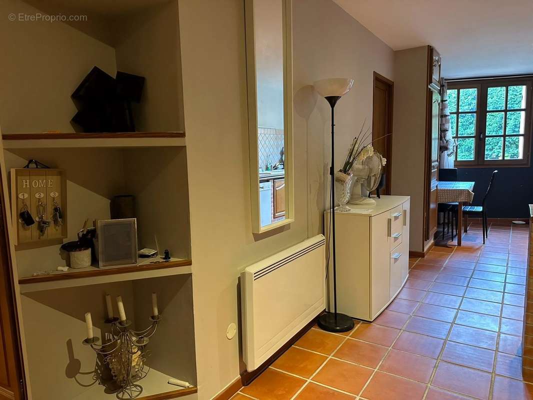 Appartement à SAINT-MAXIMIN-LA-SAINTE-BAUME