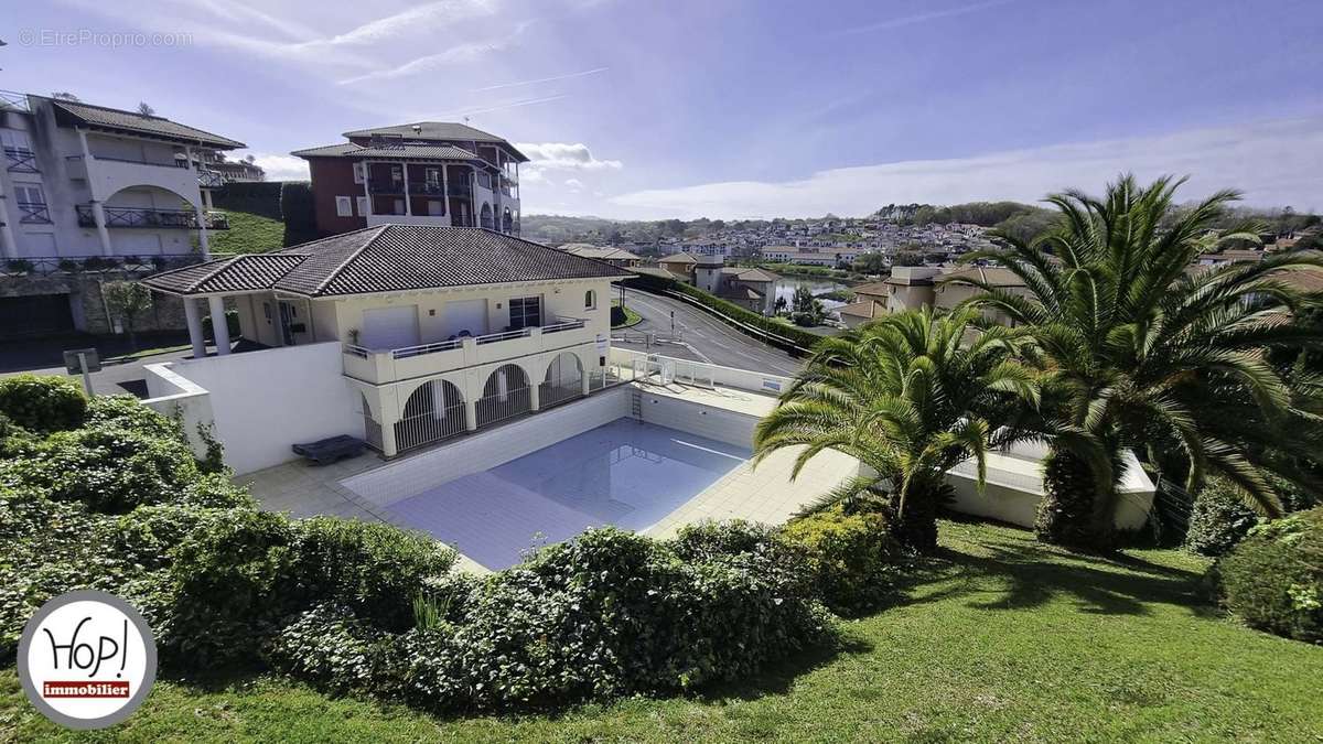 Appartement à CIBOURE