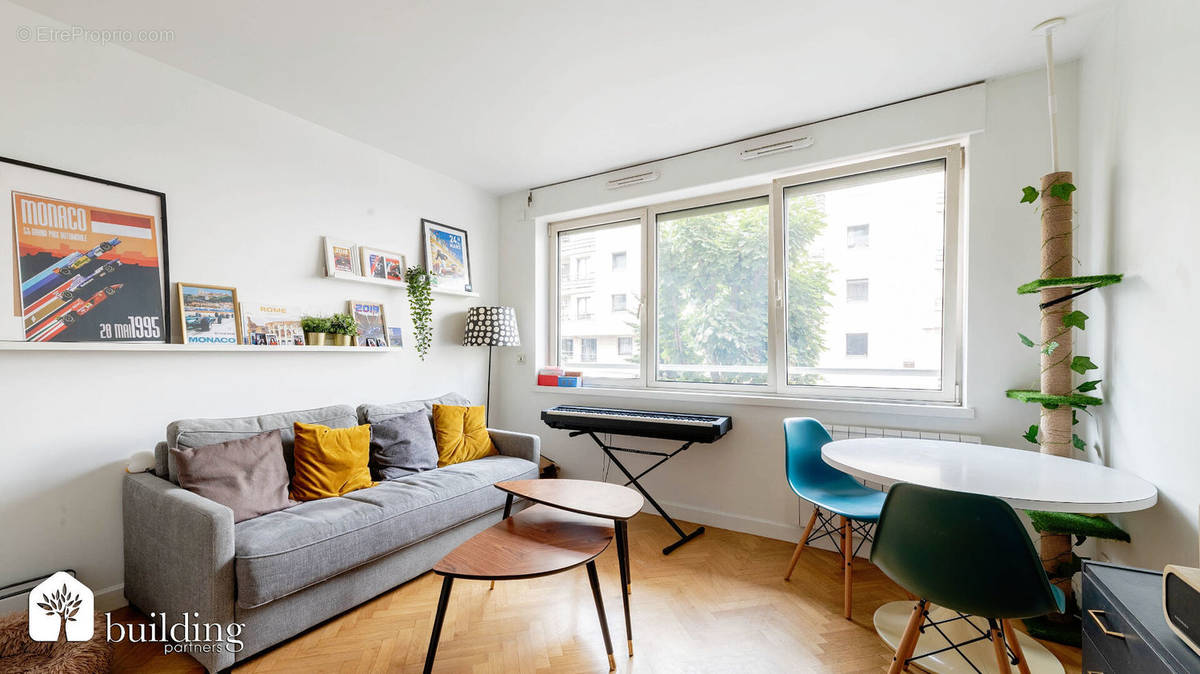 Appartement à LEVALLOIS-PERRET