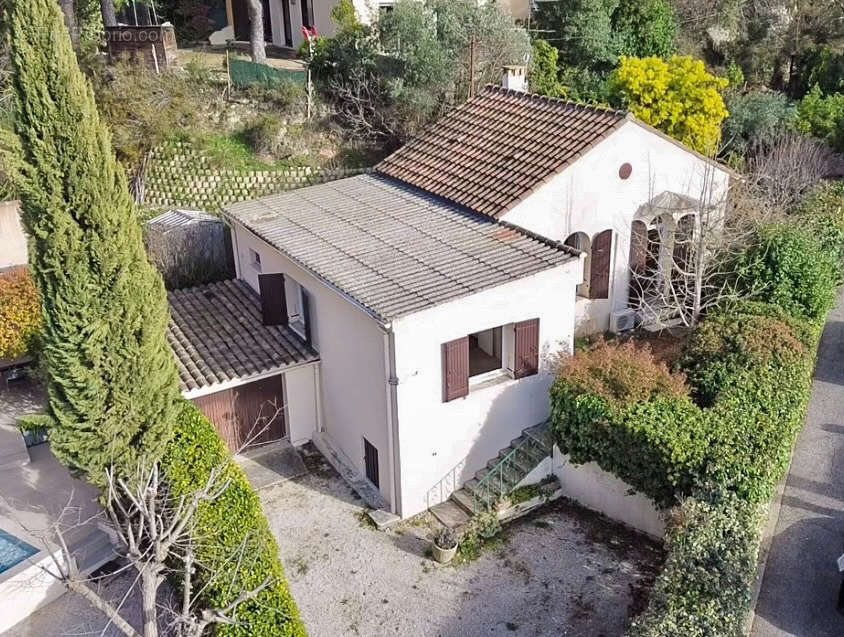 Maison à AIX-EN-PROVENCE