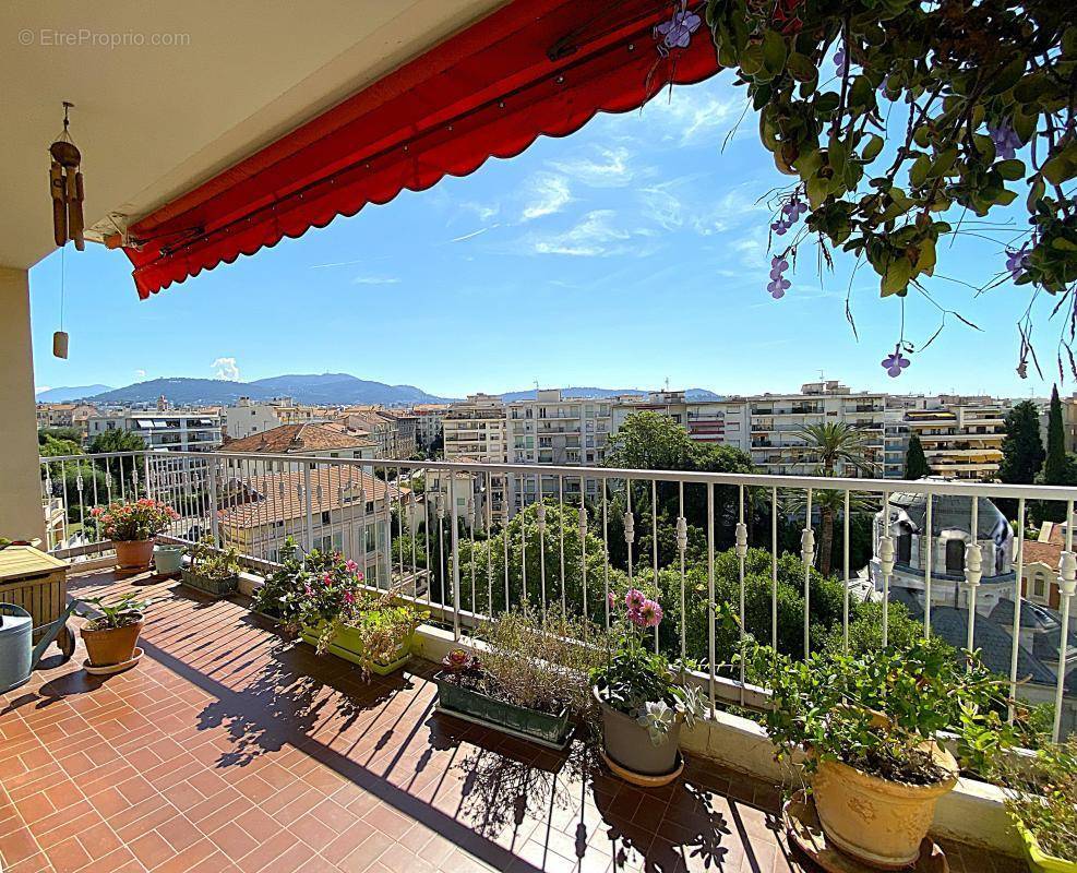 Appartement à NICE