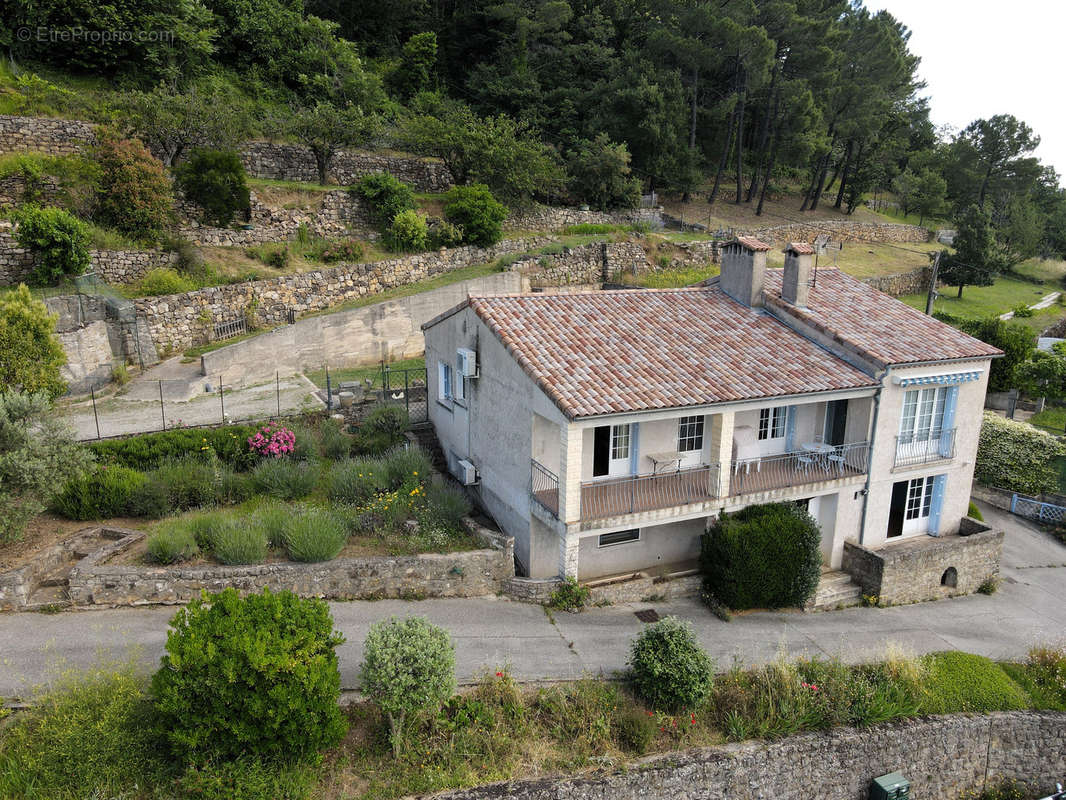 Maison à COUX