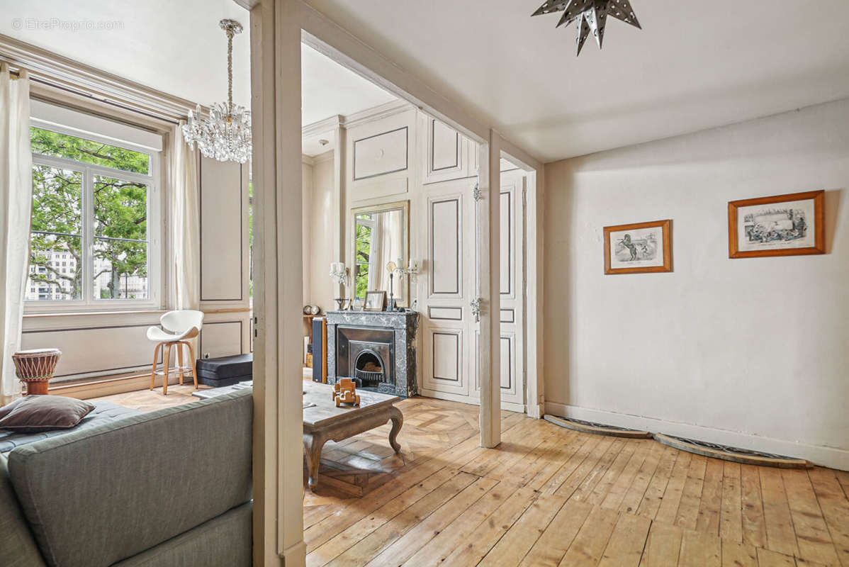 Appartement à LYON-5E