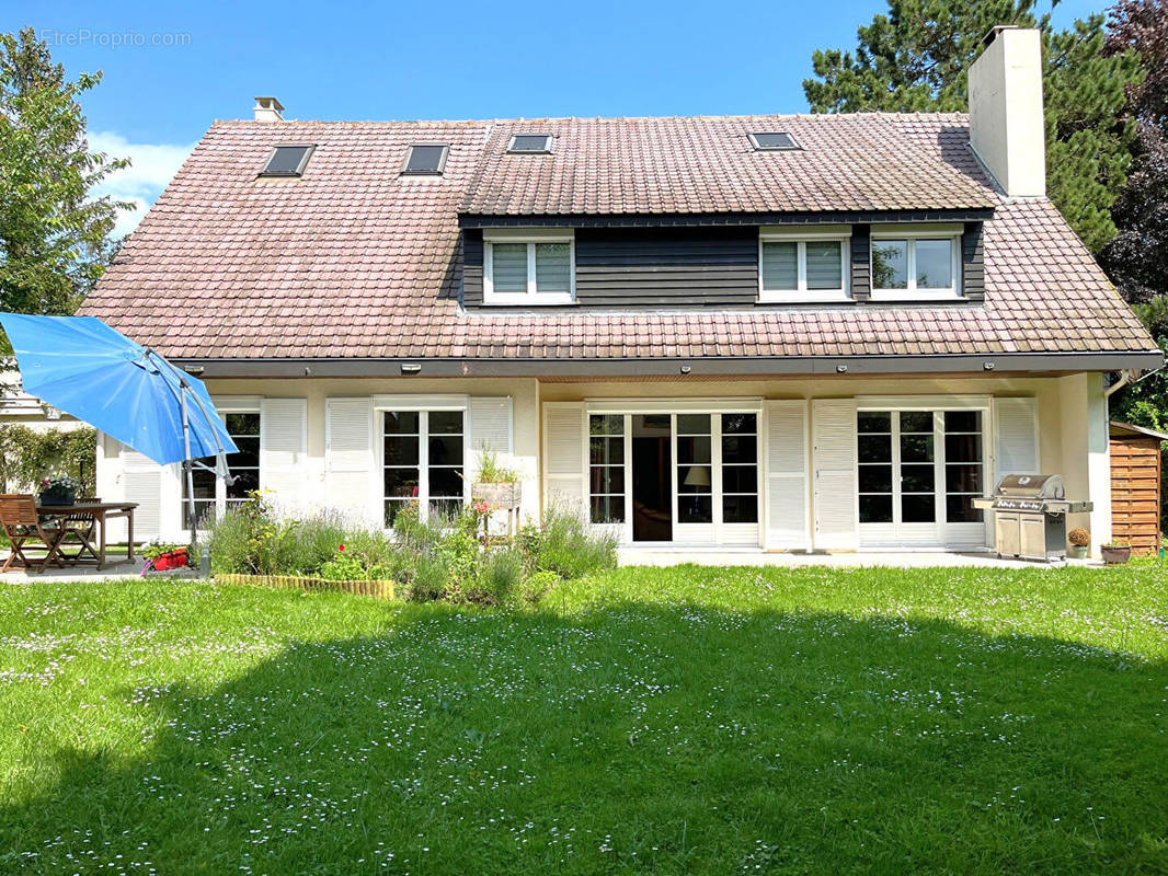 Maison à CHAVENAY