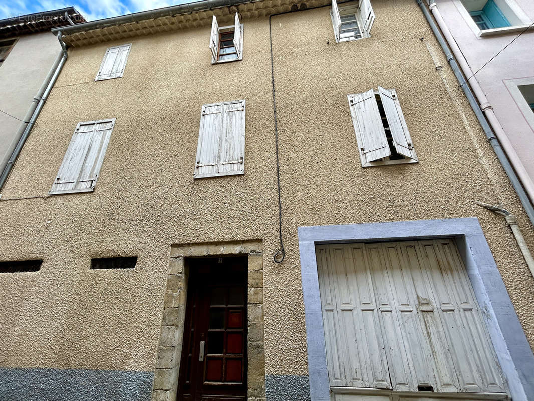 Appartement à QUILLAN