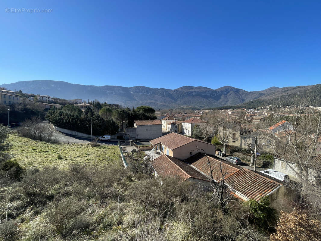 Terrain à QUILLAN