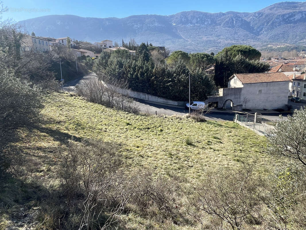 Terrain à QUILLAN