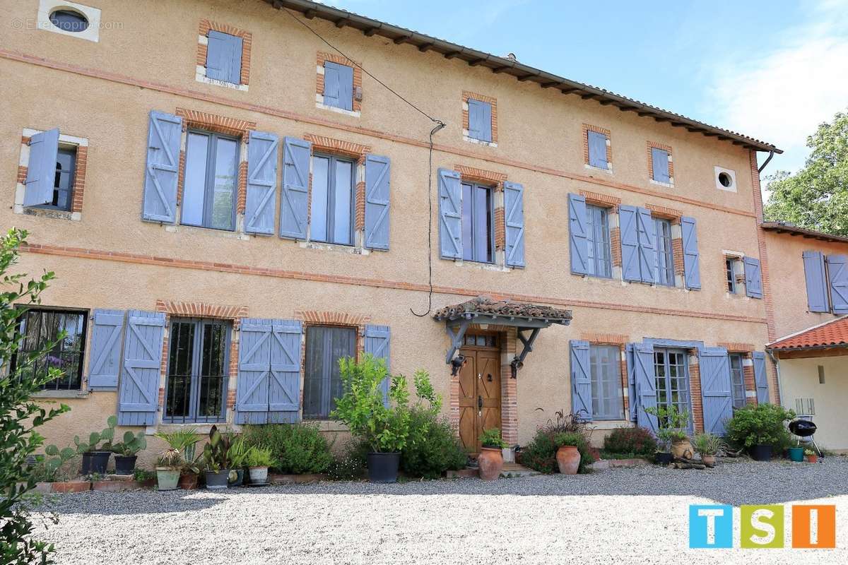 Maison à SALLES-SUR-GARONNE