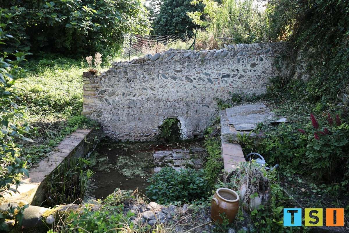 Maison à SALLES-SUR-GARONNE