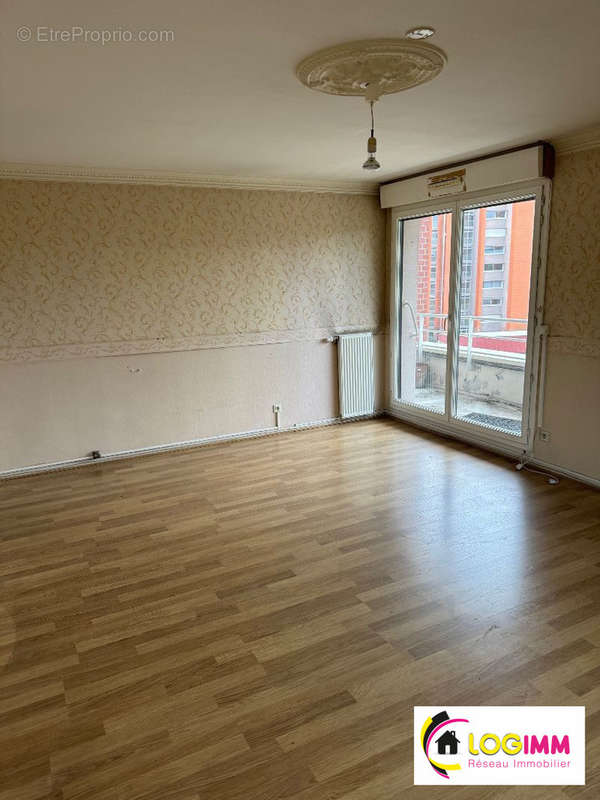 Appartement à VALENCIENNES